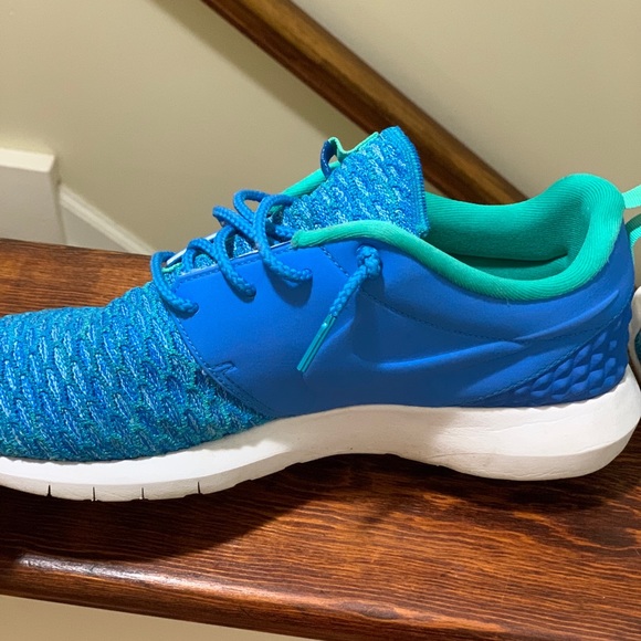 Nike Trainers - Picture 6 of 6